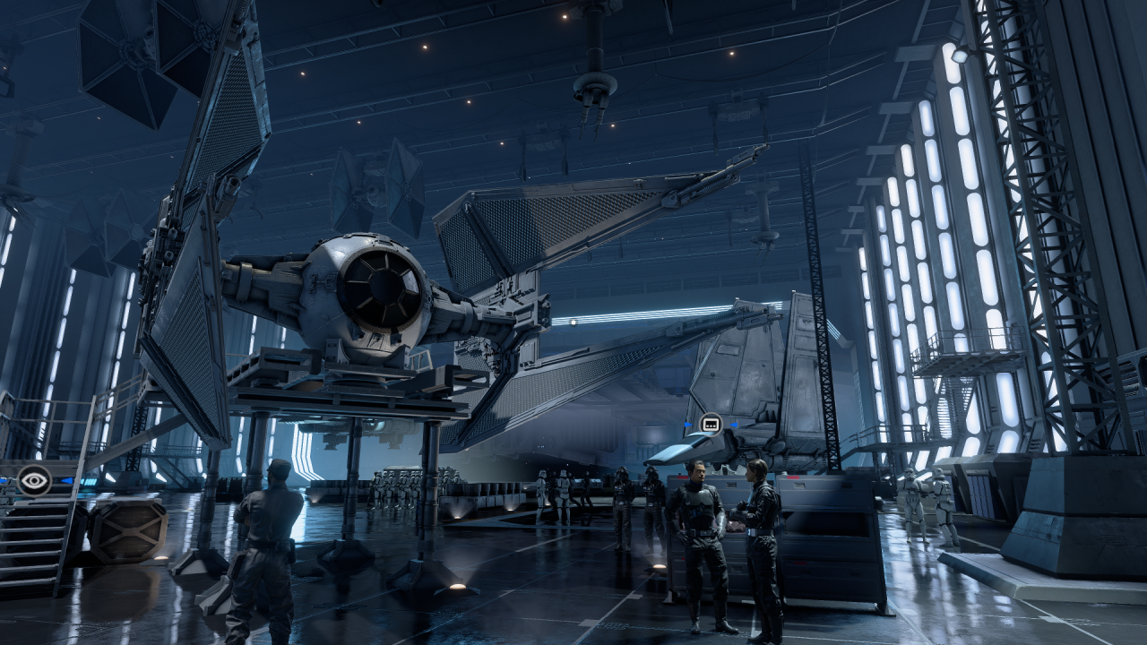 [09/10/2020] Zwischen Missionen vertreibt Ihr Euch die Zeit in Hangars und Besprechungsräumen. Dort ist immer Aktivität und oft Gesprächsbedarf von NPCs.
