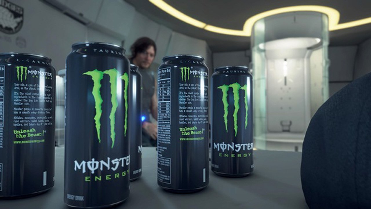 [25/03/2021] Monster Energy hat es bis in eine dystopische Zukunft geschafft, nur um uns aufdringlich aufs Auge gedrückt zu werden.
