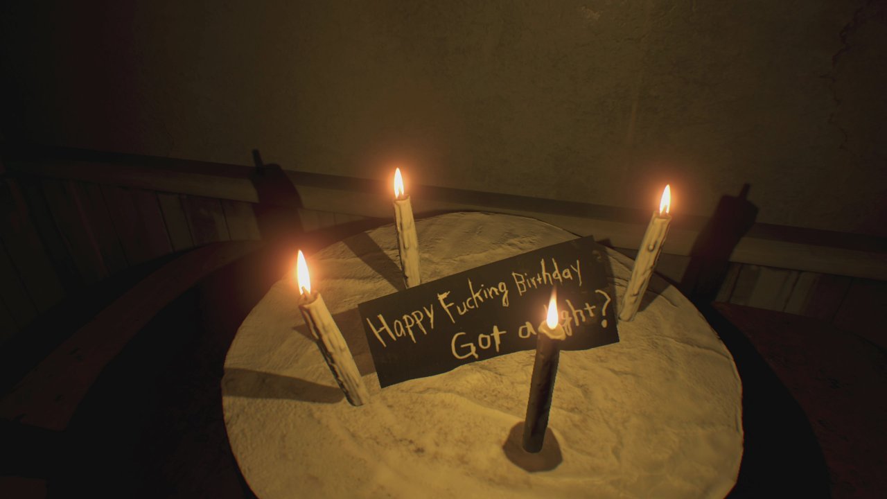 [29/04/2021] Happy Birthday! Lucas hat sich für Ethan einige ganz besondere Spielchen einfallen lassen. Nur knapp entkommt er den Todesfallen des Baker-Sohns.