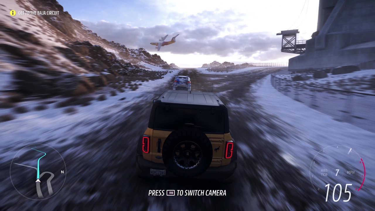 [25/08/2021] Vulkan, Wüste oder Bergland: Für den 2021er Ford Bronco gibt es kaum Hindernisse. Neben dem Mercedes AMG Project ONE ist das massive Fahrzeug der Cover-Star von Forza Horizon 5.