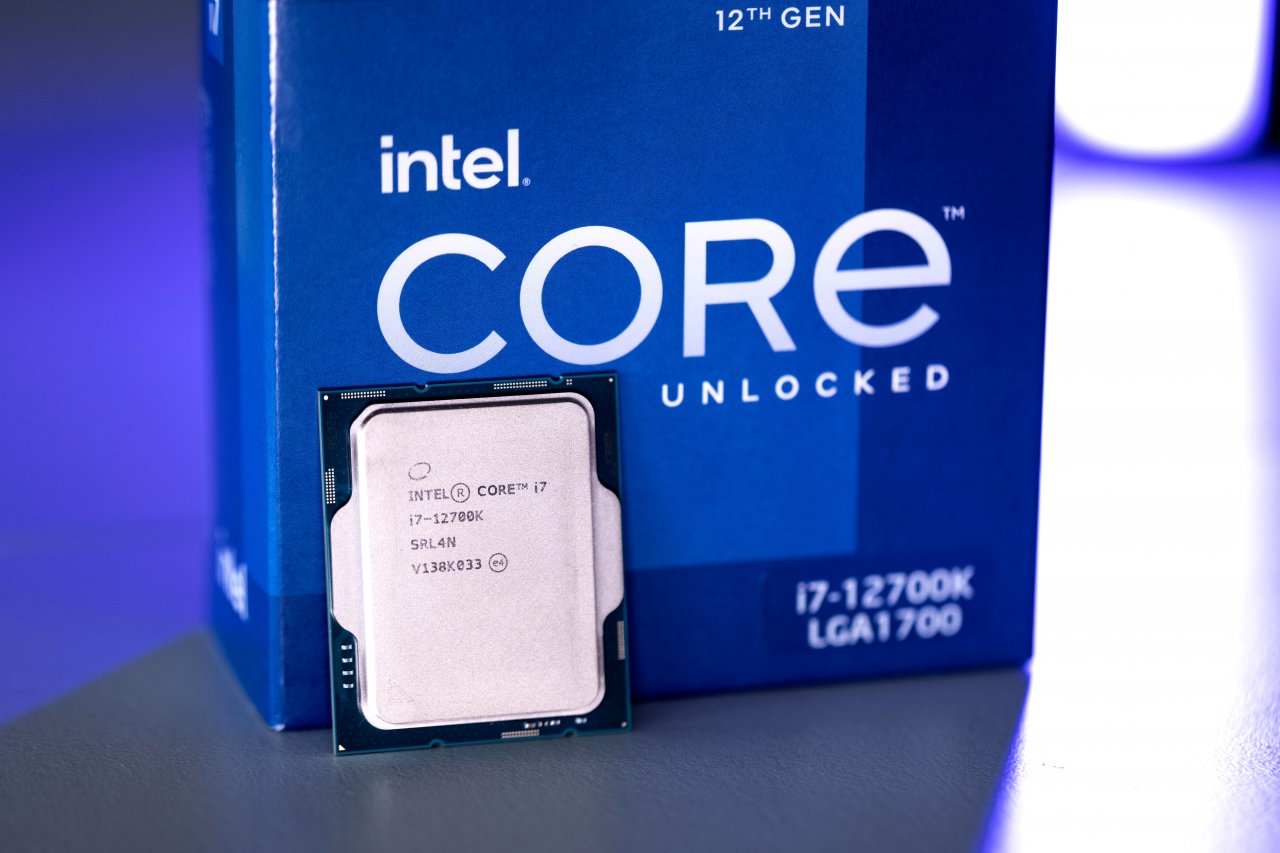 [25/01/2022] Bei Intel ist zum Übertakten ein K-Modell wie der Core i7-12700K nötig, hinzu kommt ein Mainboard mit Z-Chipsatz.