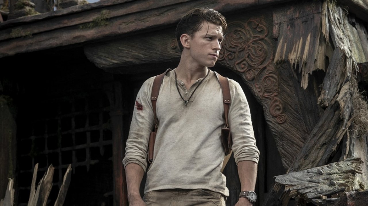[01/02/2022] Die Hauptrolle Nathan Drake mit Tom Holland zu besetzen ist eine Casting-Entscheidung, die von vielen angezweifelt wird und das weil er nur dem jungen Nathan ähnlich sieht.