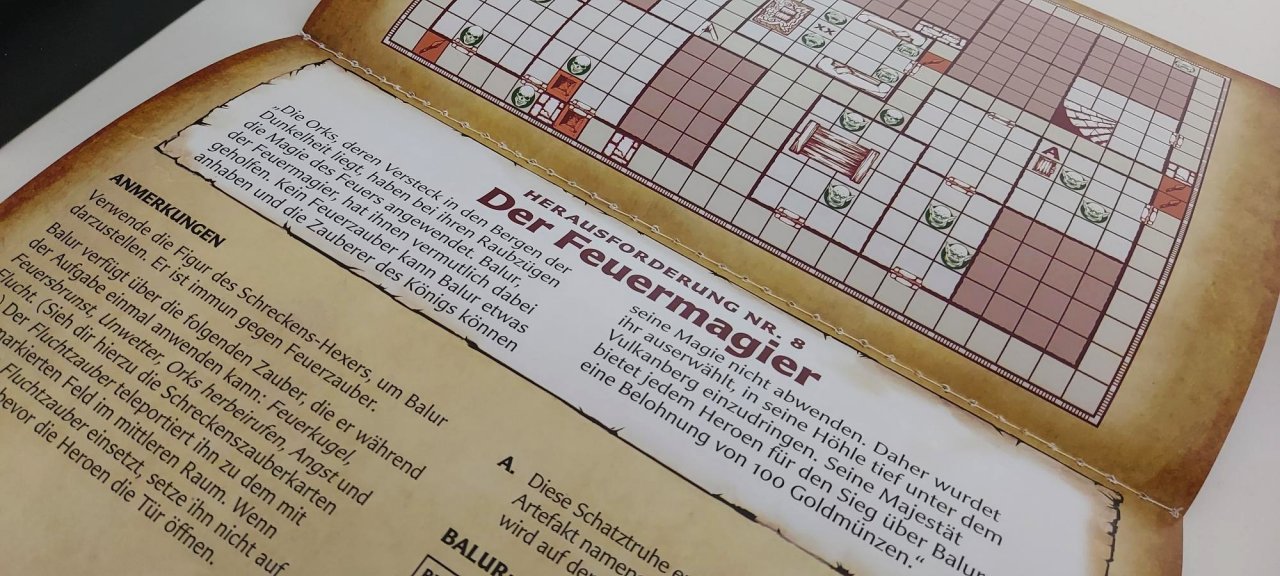 [23/02/2022] Nur Zargon darf den Spielplan einsehen. Hinter seinem Sichtschutz überwacht er die Locations aller Monster, Schätze und Fallen.&nbsp;