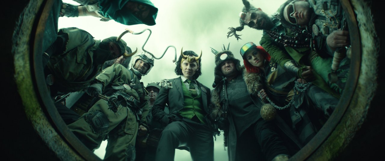 [15/02/2022] Loki: Screenshot der alternativen Varianten aus Disney-Plus-Serie (MCU)