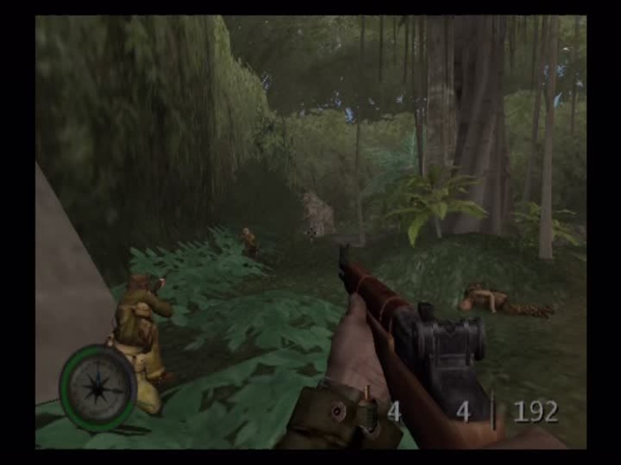 [23/06/2022] Das neue Setting von Medal of Honor: Rising Sun brachte auch spielerische Probleme mit sich. Das dichte Blattwerk und die vielen Grün- und Brauntöne erschwerten bisweilen die Übersicht in den Dschungel-Levels.