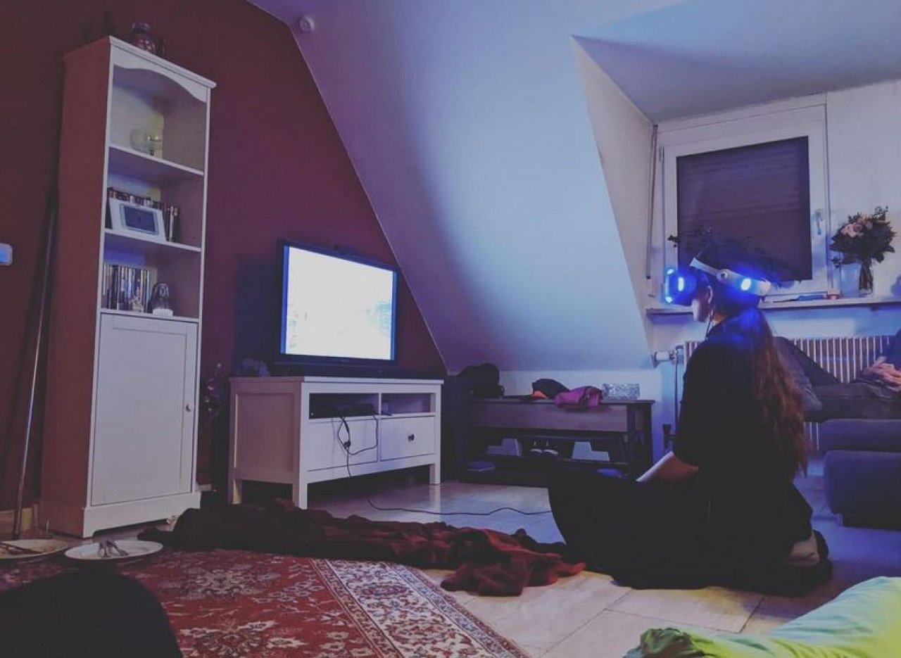 [08/07/2022] Jennys erstes VR-Erlebnis mit Skyrim