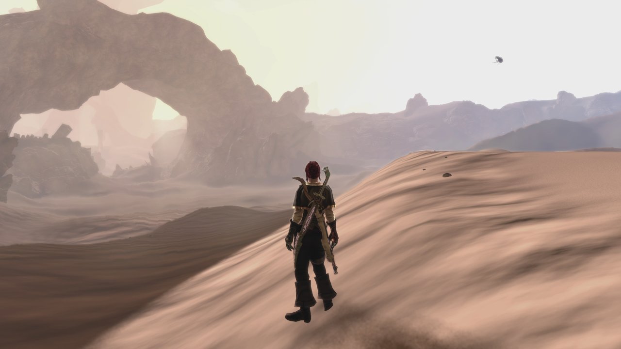 [29/07/2022] Über Grenzen hinaus: Mit dem Wüstenland Aurora führt Lionhead Studios zum ersten Mal ein Gebiet außerhalb von Albion ein. Das ist zwar eine willkommene Abwechslung, bietet abseits der Wüstenstadt aber recht wenig zu entdecken - es wirkt auch hier so, als hätte es dem Studio an Zeit gefehlt. Komisch.