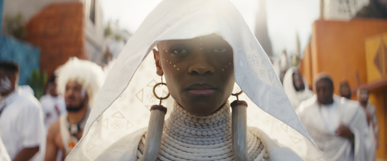 [09/11/2022] Black Panther: Wakanda Forever in der Filmkritik - Der Marvel-König der Phase 4 ist eine Wucht! (8)