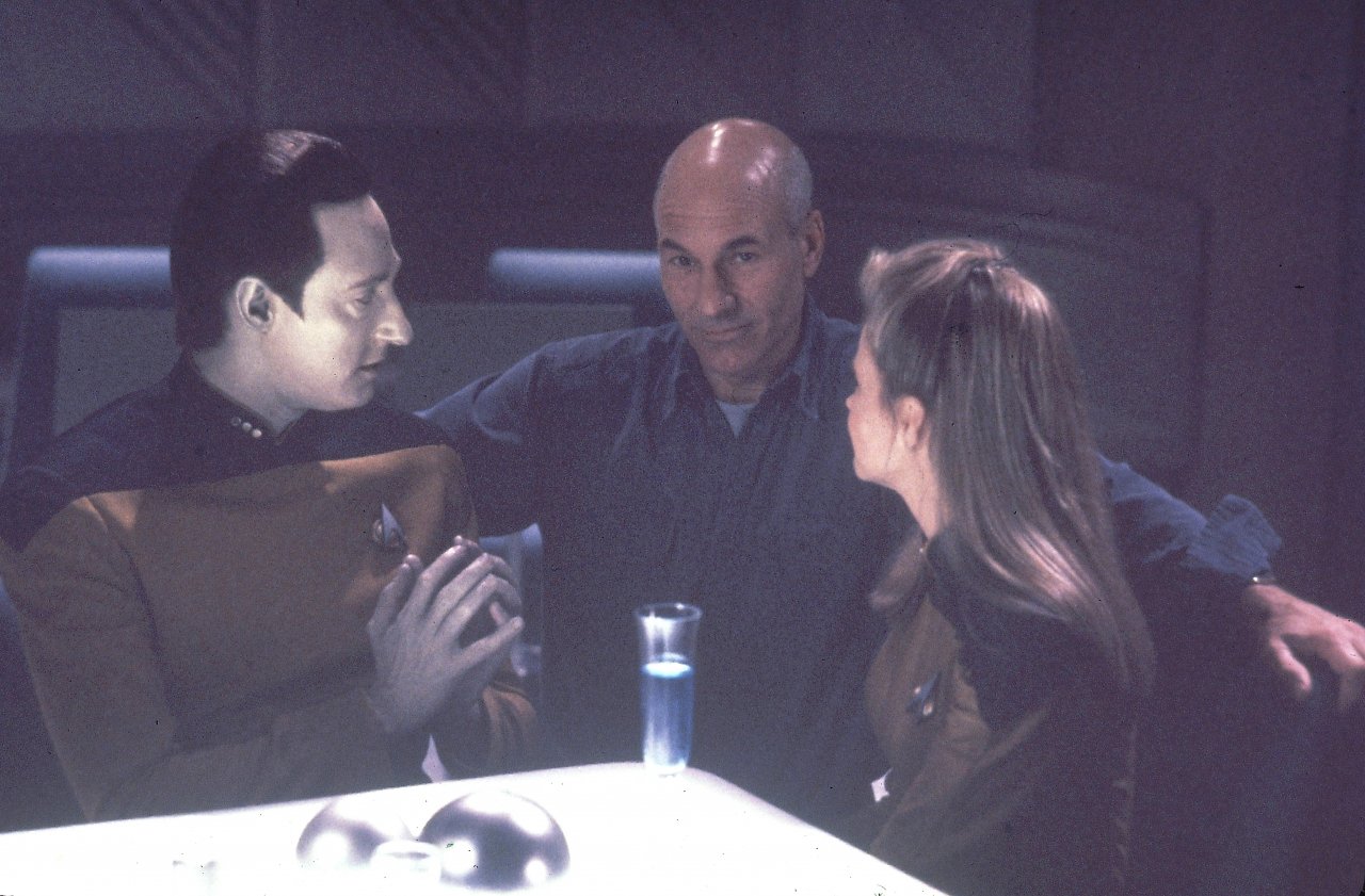 Ein Happy End für Patrick Stewart, der die Serie nach Staffel 3 doch nicht verließ