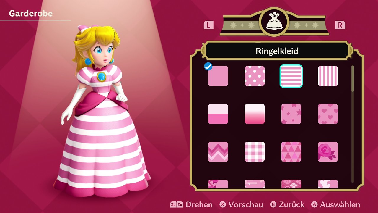 Prinzessin Peach probiert in der Garderobe das Ringelkleid an