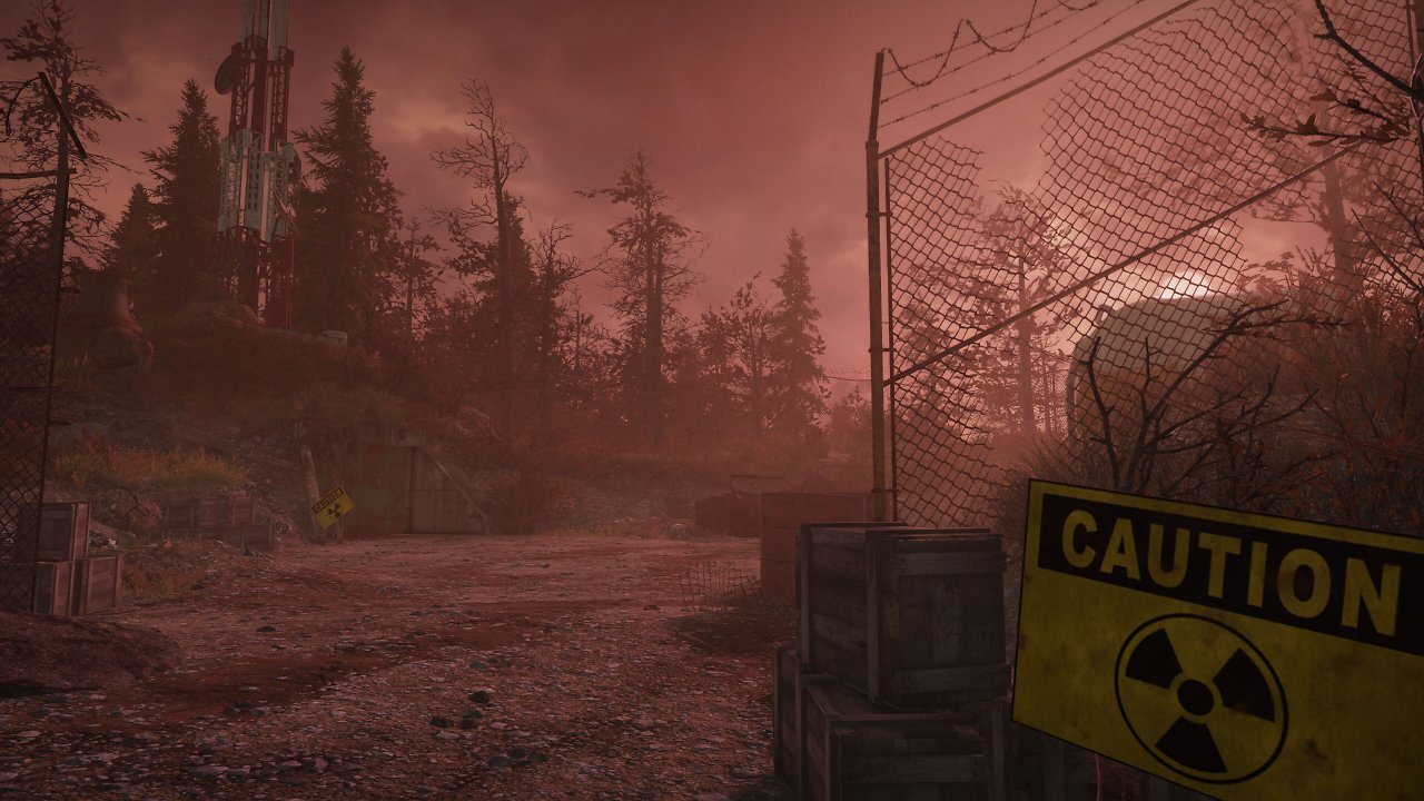 Verlassenes Gebiet mit Schild "Caution"