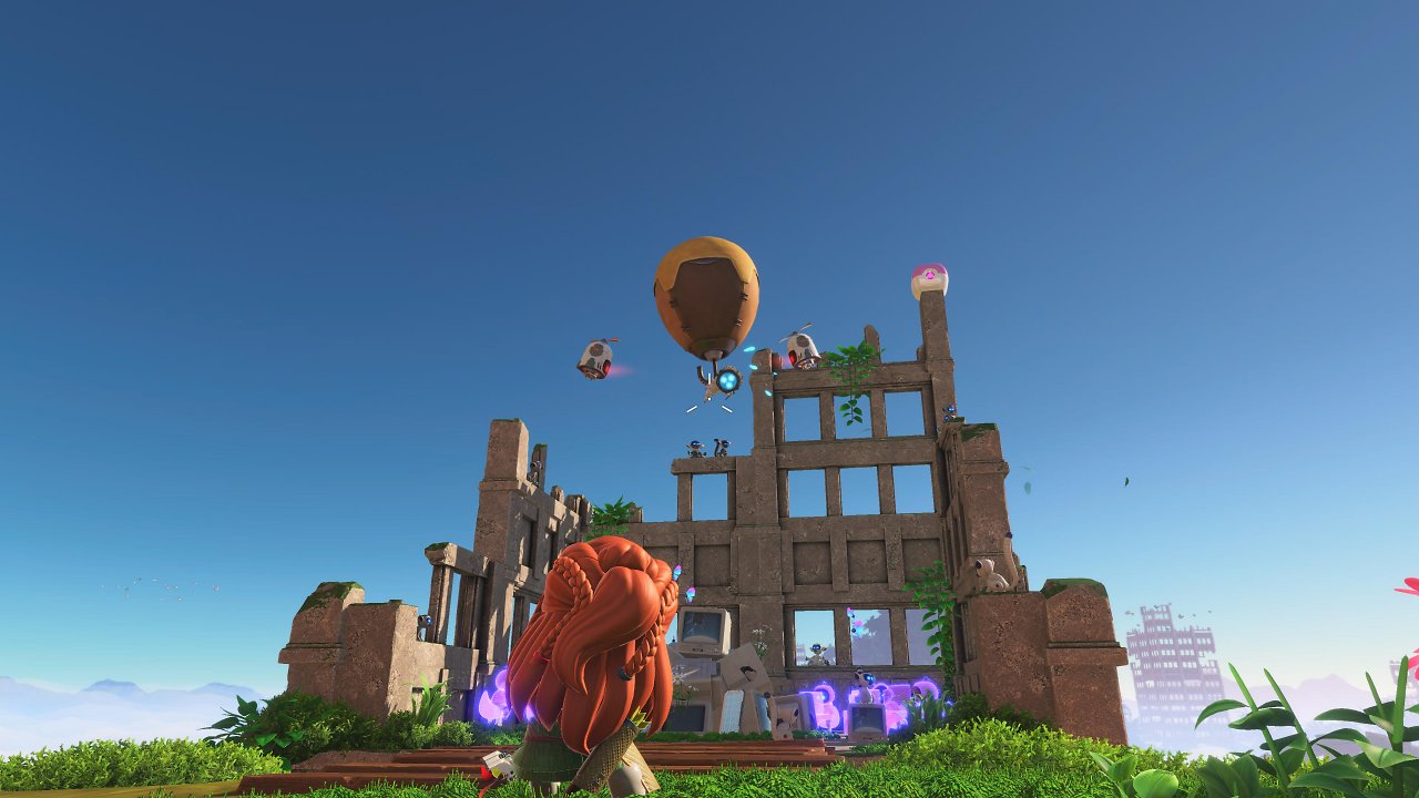 Astro Bot rettet einen anderen Bot