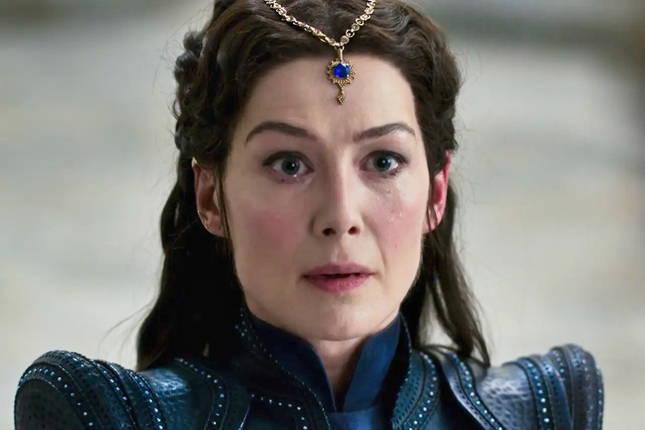 Rosamund Pike in Wheel of Time
