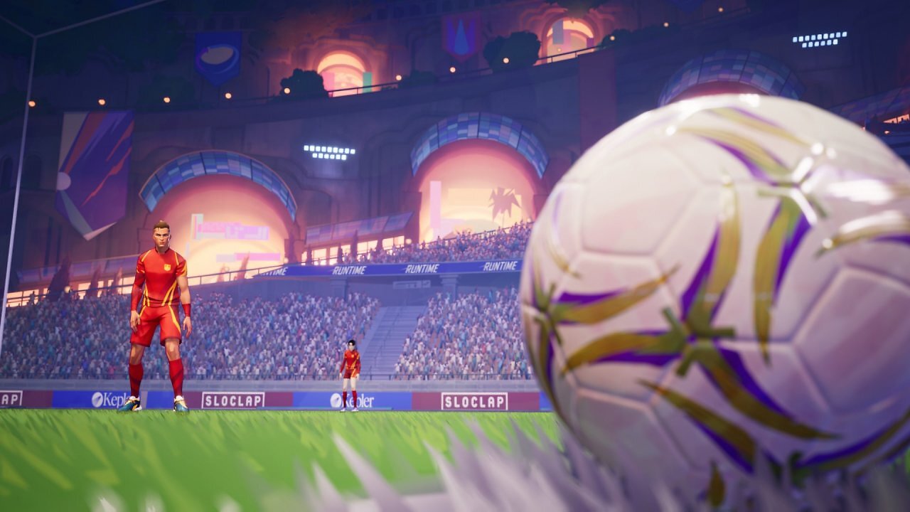 Ball liegt auf Rasen