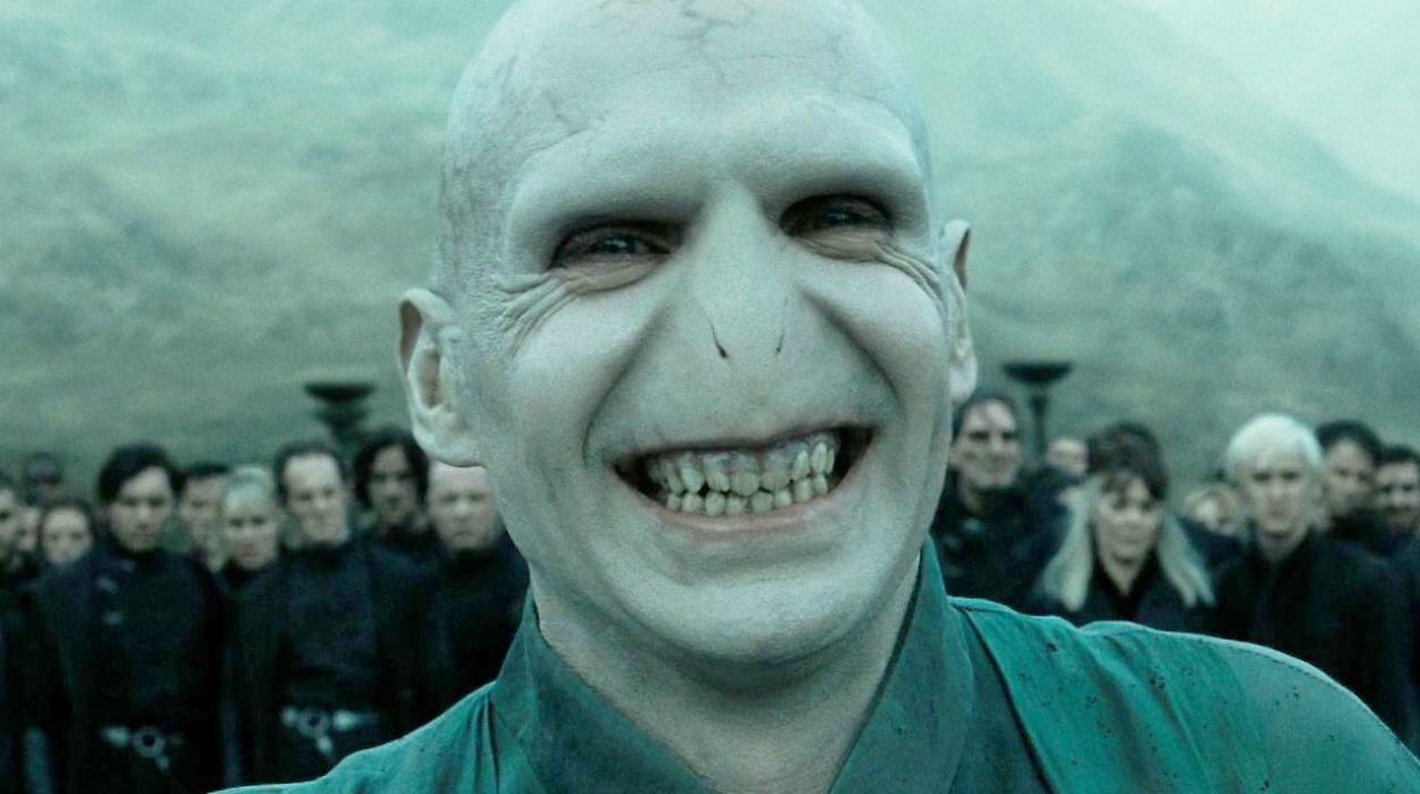 Ralph Fiennes als Voldemort