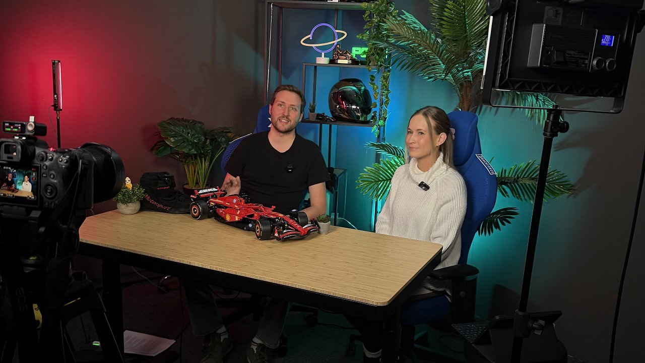 [16/01/2026] In der aktuellen Folge der PCG Garage plaudert Redakteur Michi mit der Streamerin ShevaLion über das Phänomen iRacing.