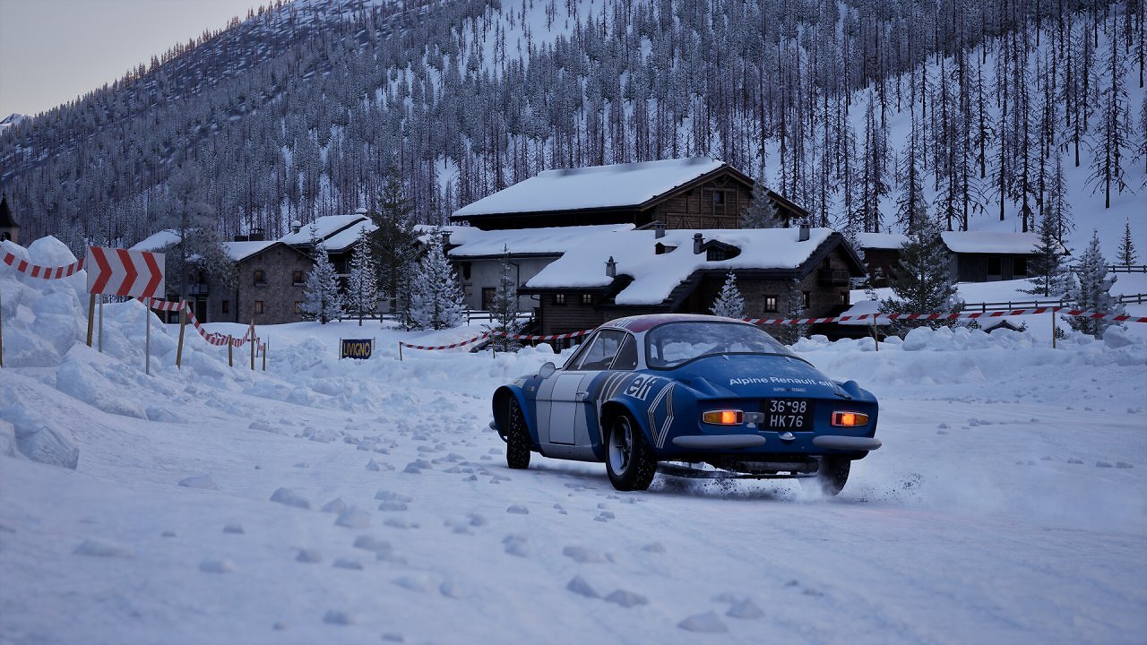[10/04/2026] Eine Rallye auf Schnee ist eine ganz besondere Herausforderung. Zumindest sind in der Disziplin Spike-Reifen erlaubt, die für deutlich mehr Grip sorgen.
