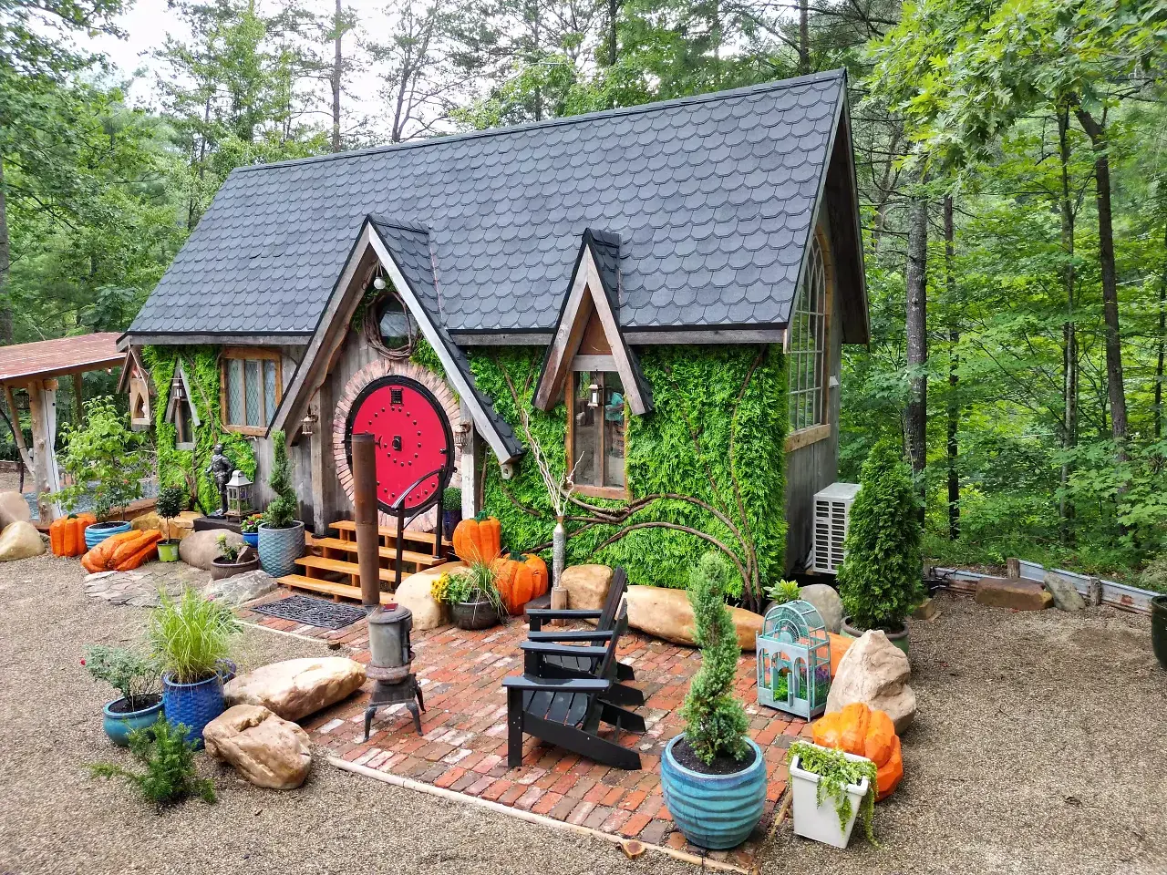 [10/07/2026] Legen wie ein Zauberer in Harry Potter - in den magischen Tiny-Houses. (50)