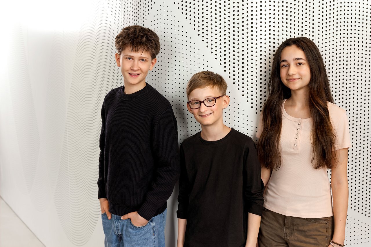 [01/07/2026] Schon wieder ein neues Goldenes Trio: Wir wünschen den Stimmen von Harry, Hermine und Ron eine tolle Zeit in der magischen Welt.