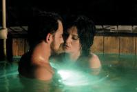 Bruno (Moritz Bleibtreu) findet mit Christiane (Martina Gedeck) endlich eine Frau, die zu ihm passt 