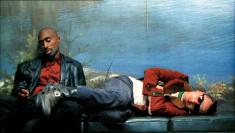 Spoon (Tupac Shakur) und Stretch (Tim Roth) wollen endlich einen Entzug beginnen 