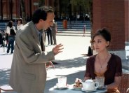 Vittoria (Nicoletta Braschi) ist von Attilios (Roberto Benigni) Liebe ziemlich genervt 