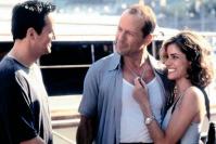 Oz (Matthew Perry) mit Killer "Tulpe" (Bruce Willis) und Jill (Amanda Peet) 