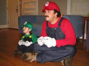 Auch hier seht ihr ein witziges Fasnacht-Kostüm für Kinder. Der kleine Luigi ist doch einfach zuu süß, oder?
