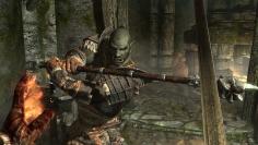 [b]TES 5: Skyrim[/b] (11. November 2011) - "Falls du einen High-End-PC hast, wird es dir deine Gesichtszüge entgleiten lassen", verkündete Pete Hines, Marketing-Chef und Vizepräsident von Bethesda, im September über Twitter. Na, wenn das keine Aussage ist! In unserem Hands-On-Test waren wir noch nicht überzeugt, aber vielleicht hat das Team ja ein Ass im Ärmel.