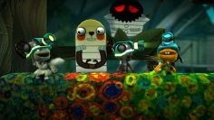 Die Welt von [b] Little Big Planet 2 [/b] gemeinsam unsicher machen? "Der nimmt mir doch die ganzen Punkte weg!" Falsch gedacht, denn durch die Aufgaben, die man ausschließlich im Team abschließen kann, wandern neue Gegenstände in den virtuellen Geldbeutel. Better together!