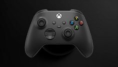 Controller-Nutzer ohne Batterien können mit Glück ein Akku-Pack geschenkt bekommen. Das Foto zeigt einen schwarzen Xbox Wireless Controller.