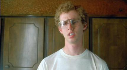 Napoleon Dynamite (Jon Heder) lässt es völlig kalt, der Alptraum aller Mädchen zu sein 