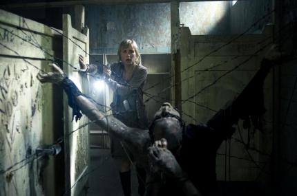 Der pure Alptraum: Rose Da Silva (Radha Mitchell) stößt auf der Suche nach ihrer Tochter auf bizarre Kreaturen 