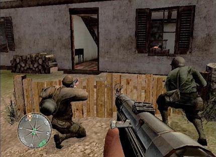 Nie alleine: Stets kämpfen von der PS2 gesteuerte Kameraden tapfer an eurer Seite. 