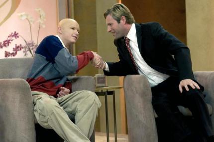 Skrupellos: Nick Naylor (Aaron Eckhart) ist jedes Mittel recht, um das Rauchen zu verteidigen 