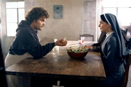 Verknallt: Ignacio (Jack Black) möchte Schwester Encarnacion (Ana de la Reguera) imponieren.