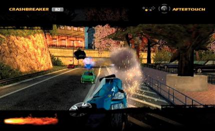 Die Crashbreaker-Bombe ermöglicht wieder fiese Takedowns. Leider verhüllen dicke Balken Teile des Schadensmodells. (PS2) 