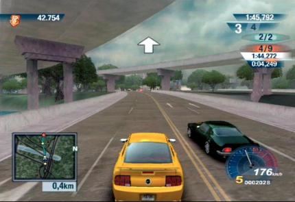 Die PS2-Fassung wirkt grafisch deutlich trister als die Versionen für Xbox360 und PC. Immerhin gibt es fast keine Ruckler. (PS2)