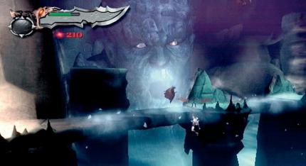 Mund zu, es zieht! Typhon versucht, uns mit seinem kalten Atem von der schmalen Brücke zu blasen. Aber das Bisschen Mundgeruch kann Kratos nicht schrecken. 