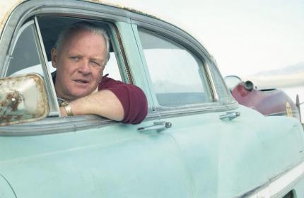 Eile mit Weile: Burt Munro (Sir Anthony Hopkins) nähert sich mit viel Geduld seinem Ziel.