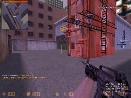 Dieser Wallhack (CS) zeigt Position und Werte aller Mitspieler.
