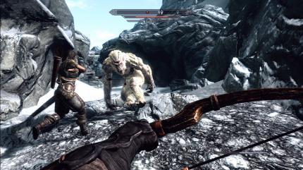 Die Eistrolle in Skyrim sind harte Gegner.
