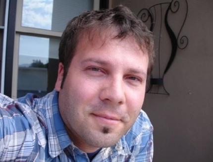 Dan Stahl, Executive Producer von Star Trek Online hat unsere Fragen im Interview beantwortet.
