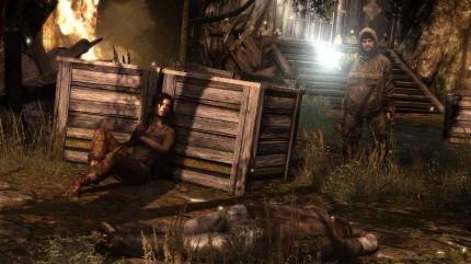 Tomb Raider gespielt - Immer wieder kann man sich entscheiden, lautlos vorzugehen oder mit der Tür ins Haus zu fallen.