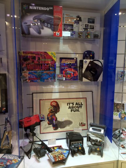 Nintendo World in New York: Das Nintendo-Kaufhaus ist Teil des Rockefeller Centers, eine der bekanntesten Adressen in Manhattan. (17)