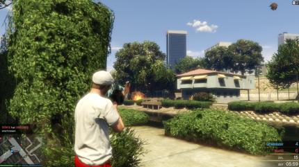 (Team-) Deathmatch in GTA Online macht mit Maus und Tastatur gleich noch mehr Spaß. Präzises Zielen ist kein Problem.
