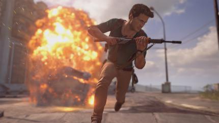 Explosiv: In Uncharted 4: A Thief's End geht es bei der Suche nach einem Piratenschatz heiß her.