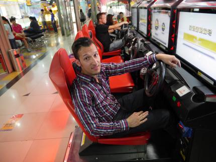 Glücklich: In China besuchte ich 2015 eine der größten Arcades des Landes.