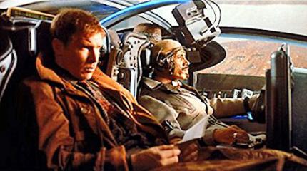 Futuristisch: So stellte sich Ridley Scott damals Flugautos des Jahres 2019 vor.