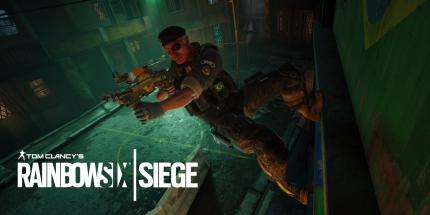 Rainbow Six Siege ist nach wie vor mein Lieblingsspiel. Besonders die hier gezeigte Karte Favela gefällt mir mit ihren vielen Winkeln gut. Mit Capitão komme ich hingegen nicht ganz so gut zurecht.